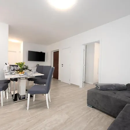 Apartament Marin