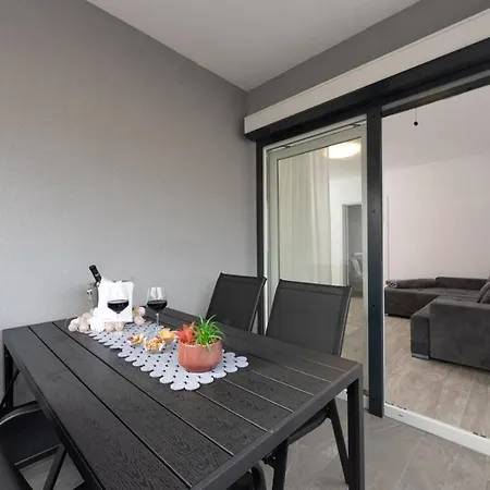 Apartment Marin