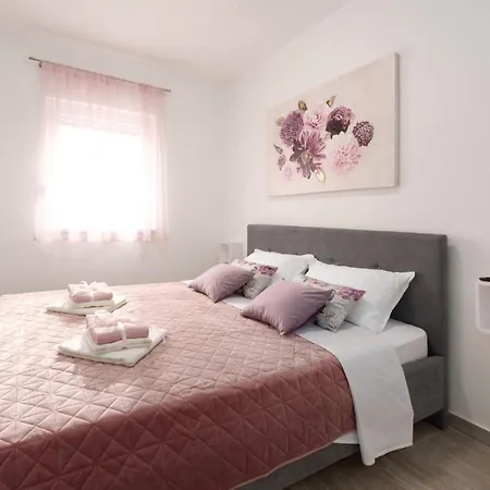 Apartment Marin *